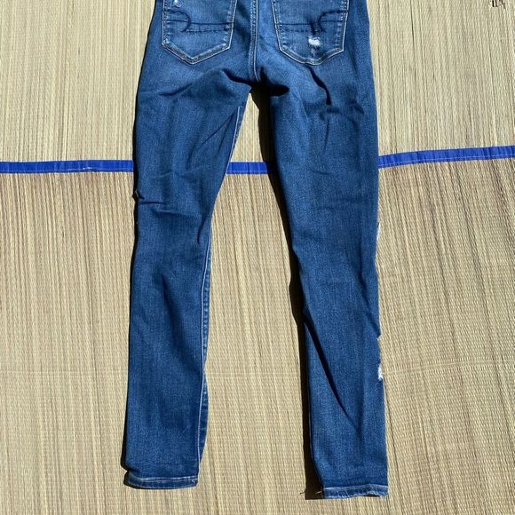 🍁50% Off Sale 🍁 American Eagle Jeans - Picture 3 of 9